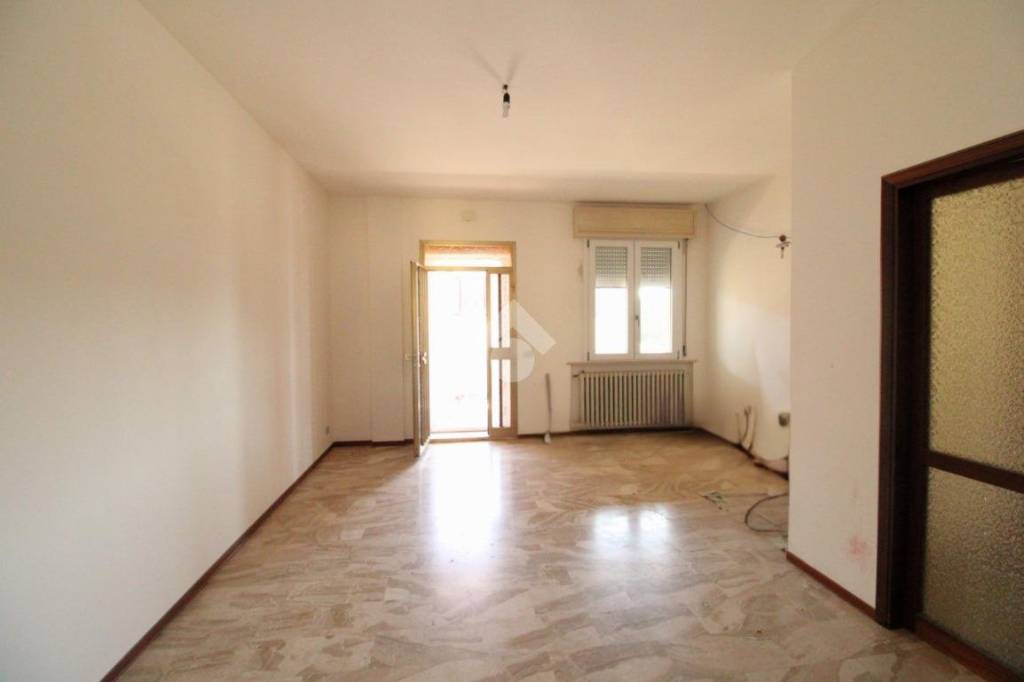 appartamento in vendita a Longiano in zona Budrio