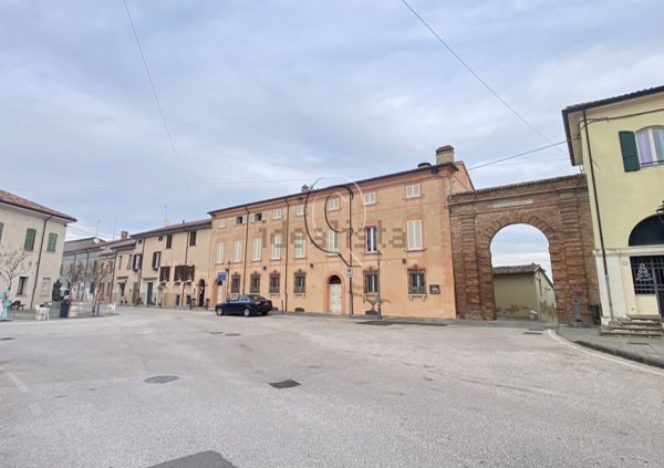 casa indipendente in vendita a Longiano