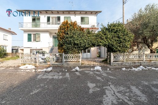 casa indipendente in vendita a Longiano in zona Ponte Ospedaletto