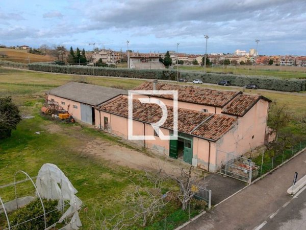 casa indipendente in vendita a Longiano in zona Budrio