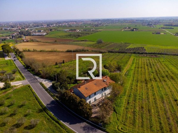casa indipendente in vendita a Longiano in zona Crocetta