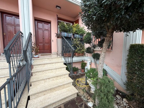 appartamento in vendita a Longiano in zona Ponte Ospedaletto