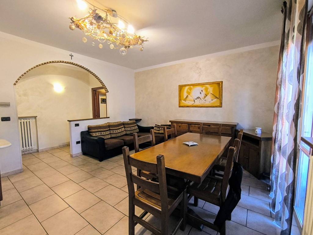 appartamento in vendita a Longiano in zona Budrio