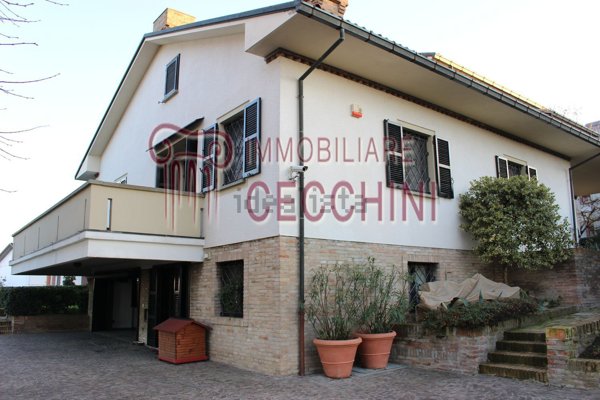 casa indipendente in vendita a Longiano