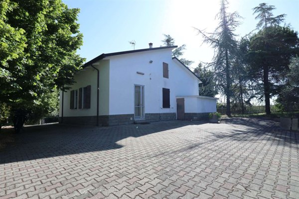 casa indipendente in vendita a Longiano in zona Balignano