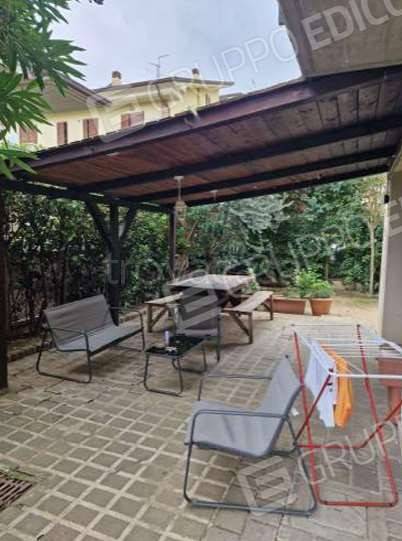 casa indipendente in vendita a Longiano in zona Budrio