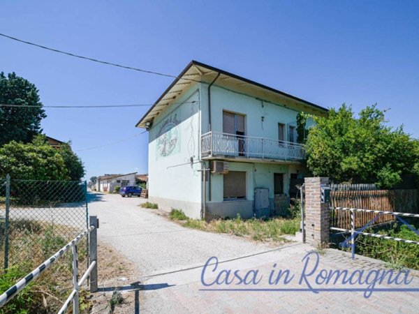 casa indipendente in vendita a Longiano in zona Budrio