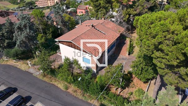 casa indipendente in vendita a Longiano