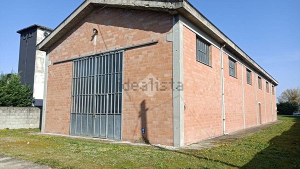 ufficio in vendita a Longiano in zona Budrio