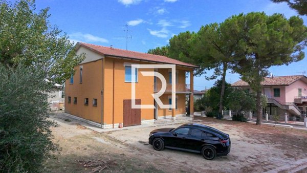 casa indipendente in vendita a Longiano in zona Crocetta