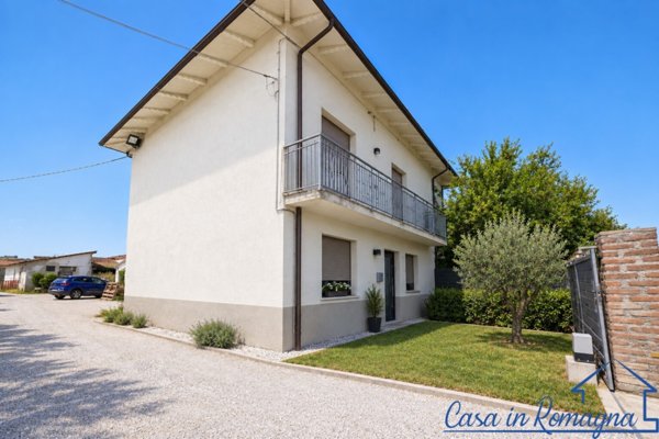 casa indipendente in vendita a Longiano