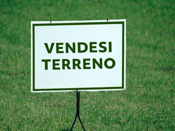 terreno in vendita a Longiano in zona Balignano