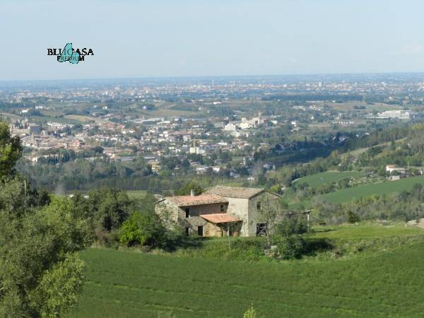 casa indipendente in vendita a Meldola in zona San Colombano