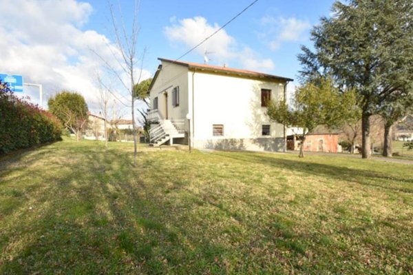 casa indipendente in vendita a Meldola in zona San Colombano