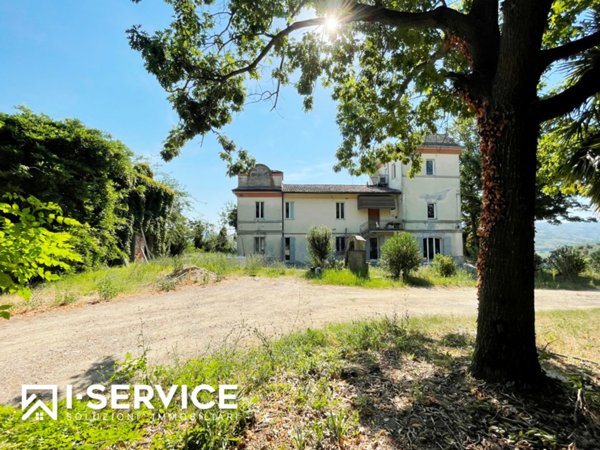 casa indipendente in vendita a Meldola