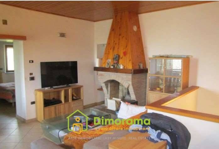 casa indipendente in vendita a Meldola