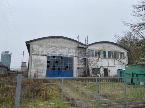 negozio in vendita a Meldola