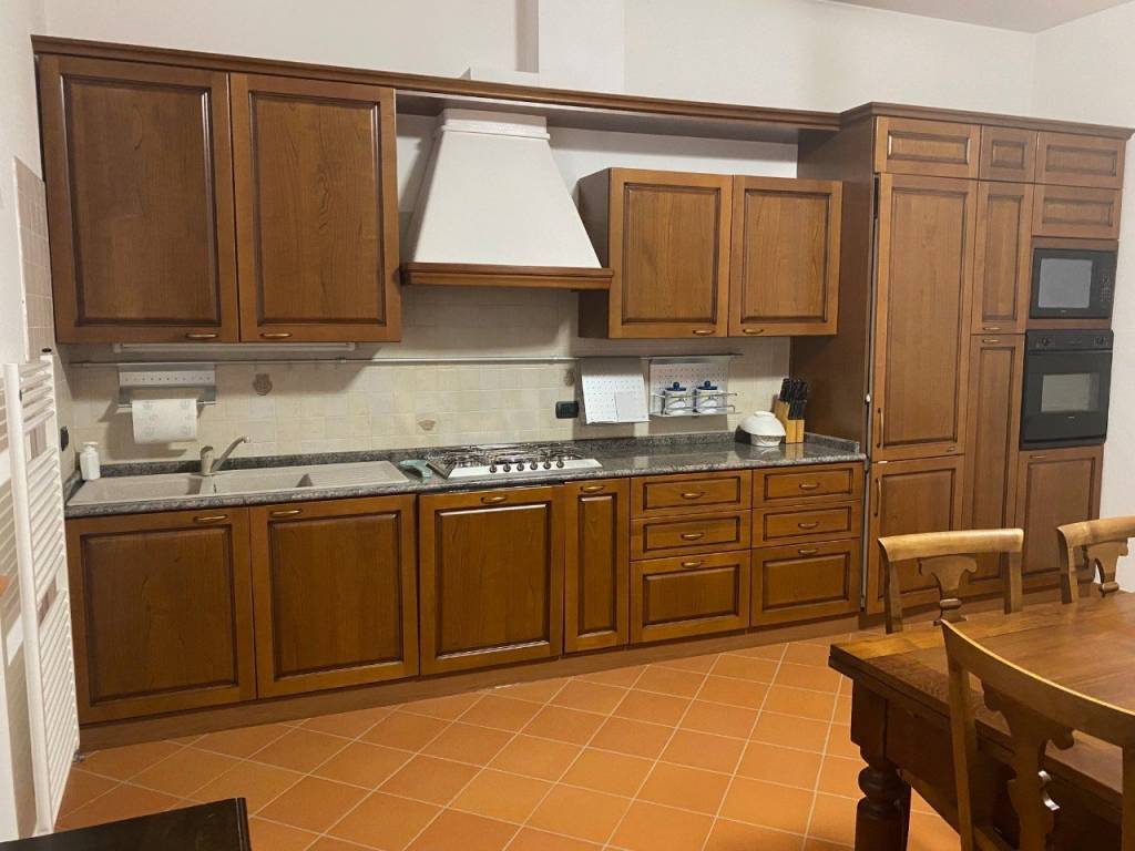 intera palazzina in vendita a Meldola