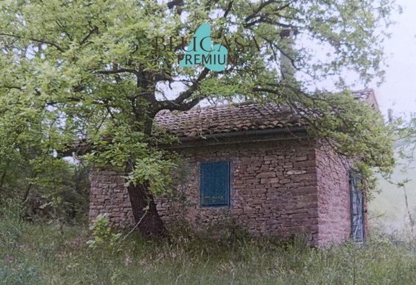 casa indipendente in vendita a Meldola in zona Piandispino/Valdinoce