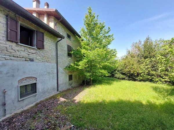casa indipendente in vendita a Meldola