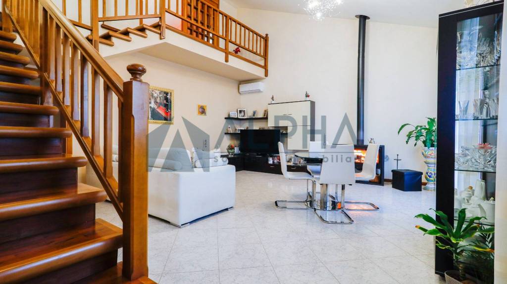 casa indipendente in vendita a Meldola