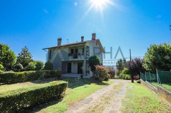 casa indipendente in vendita a Meldola