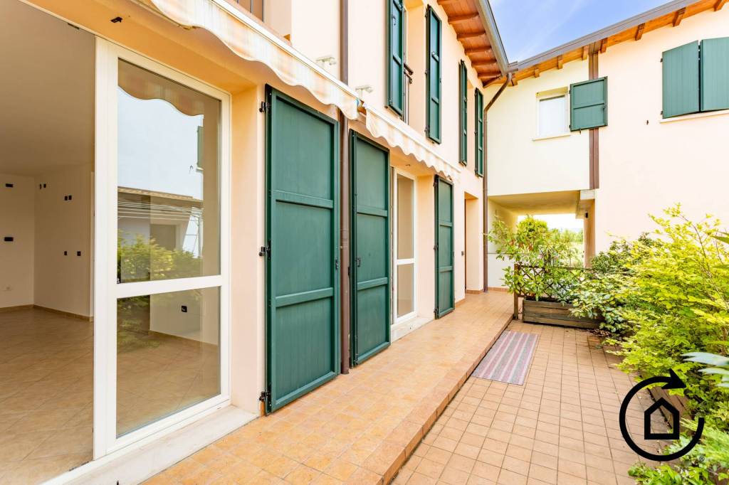 casa indipendente in vendita a Meldola