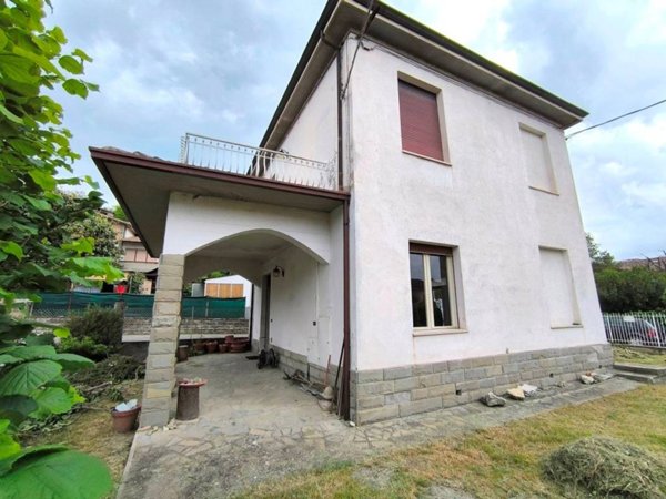 casa indipendente in vendita a Meldola