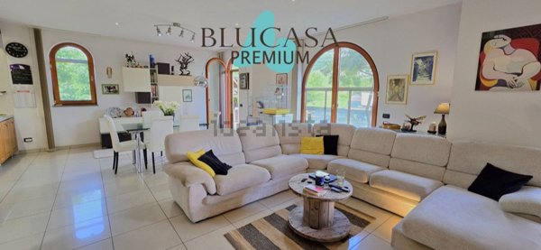 casa indipendente in vendita a Meldola in zona Ricò