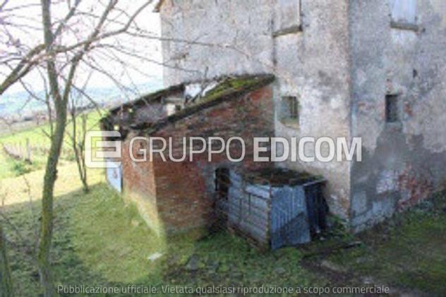 locale commerciale in vendita a Meldola