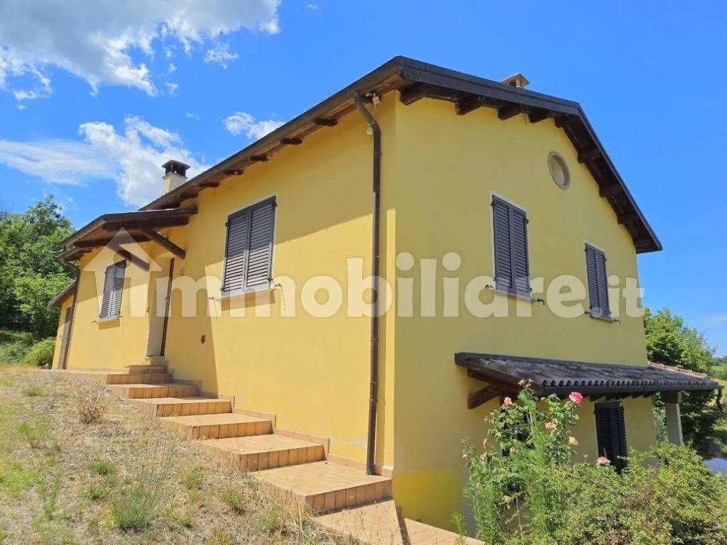 casa indipendente in vendita a Meldola
