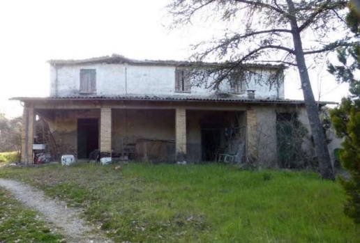casa indipendente in vendita a Meldola in zona San Colombano