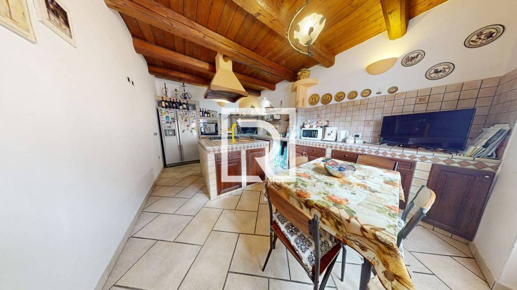 casa indipendente in vendita a Meldola in zona Vitignano