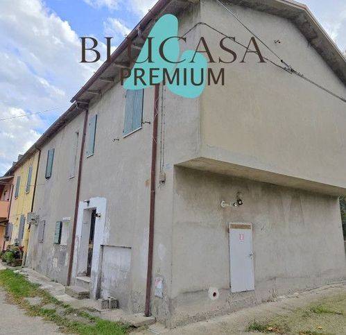 casa indipendente in vendita a Meldola in zona San Colombano
