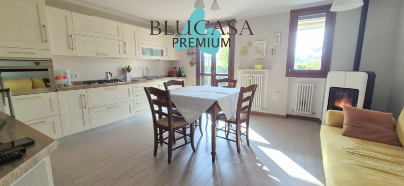 casa indipendente in vendita a Meldola