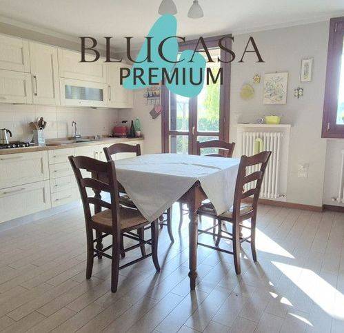 casa indipendente in vendita a Meldola