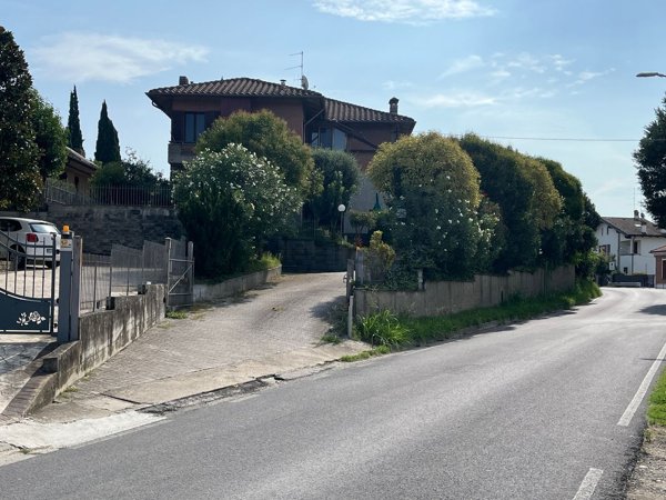casa indipendente in vendita a Meldola