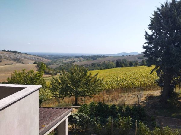 casa indipendente in vendita a Meldola in zona Vitignano