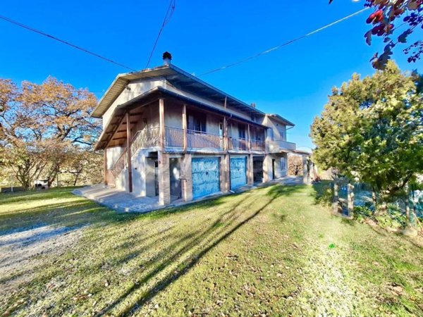 casa indipendente in vendita a Meldola in zona Vitignano