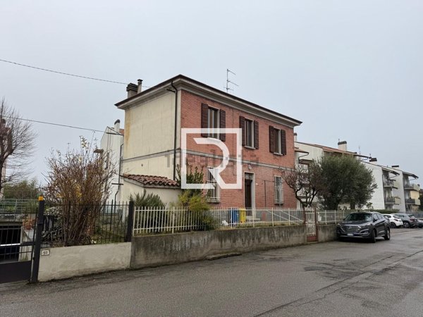 casa indipendente in vendita a Meldola