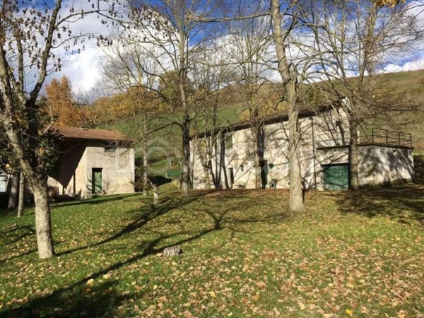 casa indipendente in vendita a Meldola in zona San Colombano