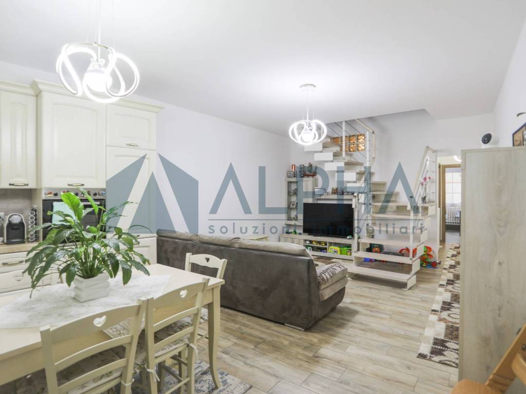 casa indipendente in vendita a Meldola