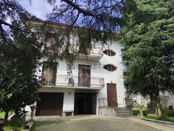 casa indipendente in vendita a Meldola