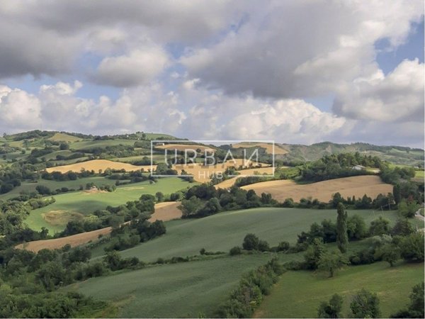 terreno edificabile in vendita a Meldola in zona Teodorano