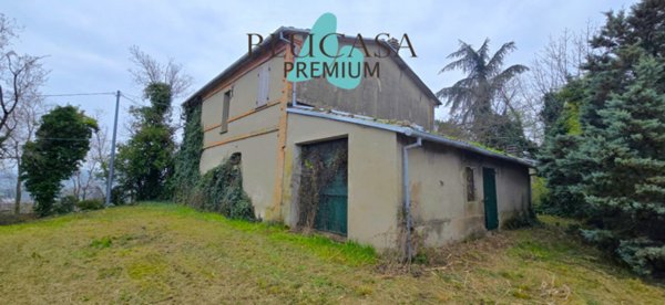 casa indipendente in vendita a Meldola in zona Vitignano