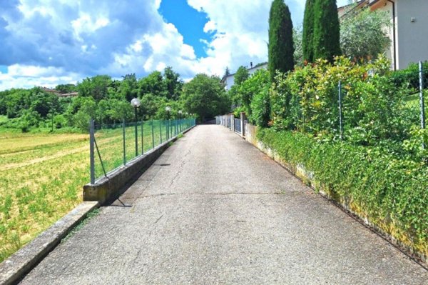 casa indipendente in vendita a Meldola