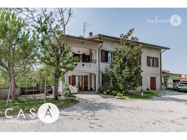 casa indipendente in vendita a Meldola in zona Teodorano