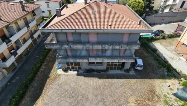 casa indipendente in vendita a Meldola