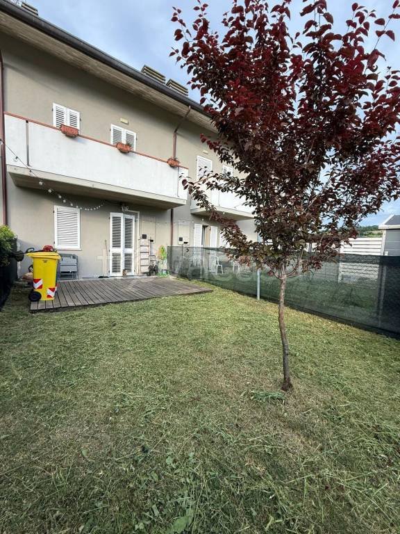 casa indipendente in vendita a Meldola in zona Gualdo