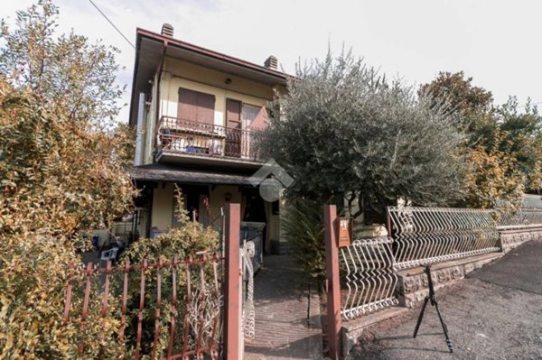 appartamento in vendita a Meldola in zona Ricò